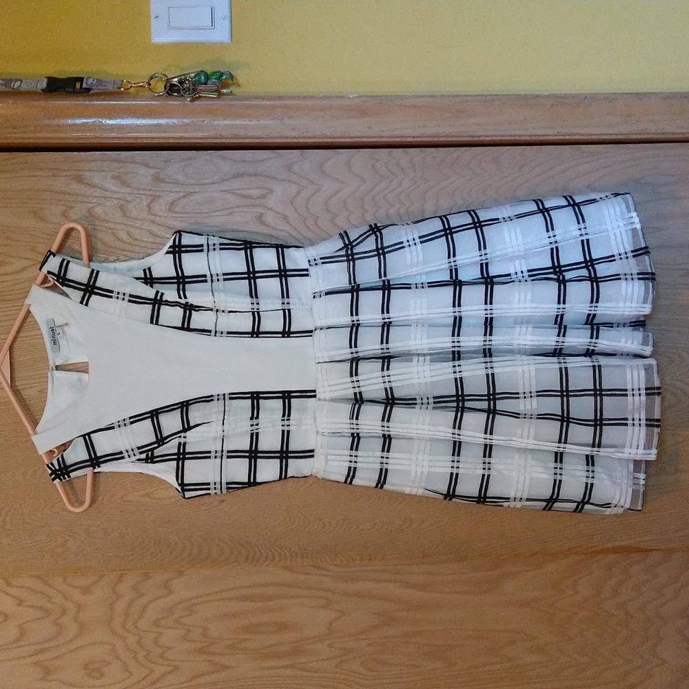 Plaid Embroidered Patterned Formal Dress